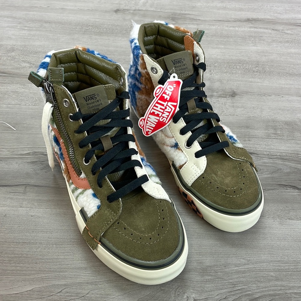 NWT VANS SK8-HIGH REISSUE